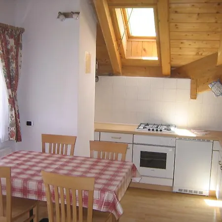 Aparthotel & Garni Pre Da Nai 2*